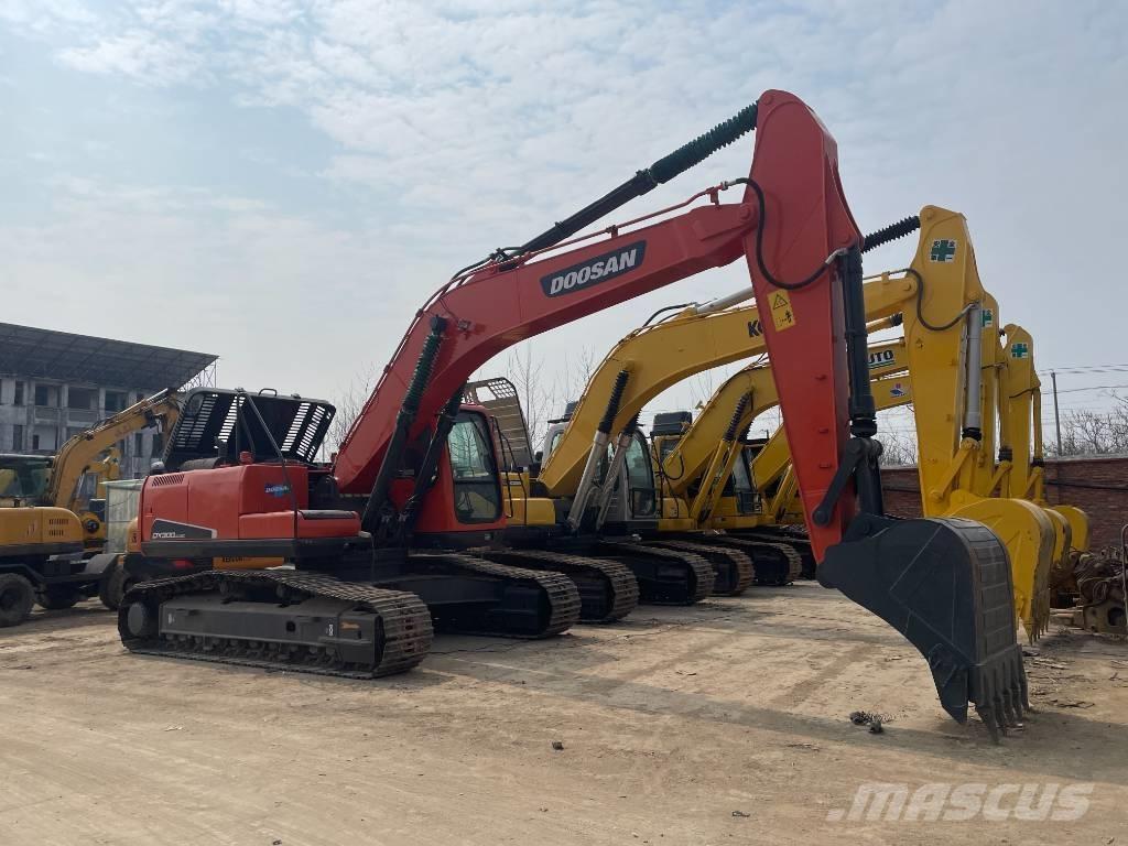 Doosan DX 300 履带挖掘机