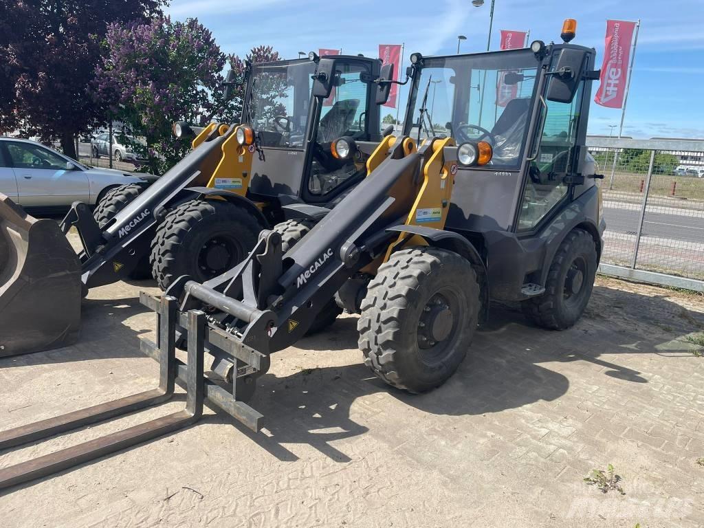 Mecalac AX 700 轮式装载机