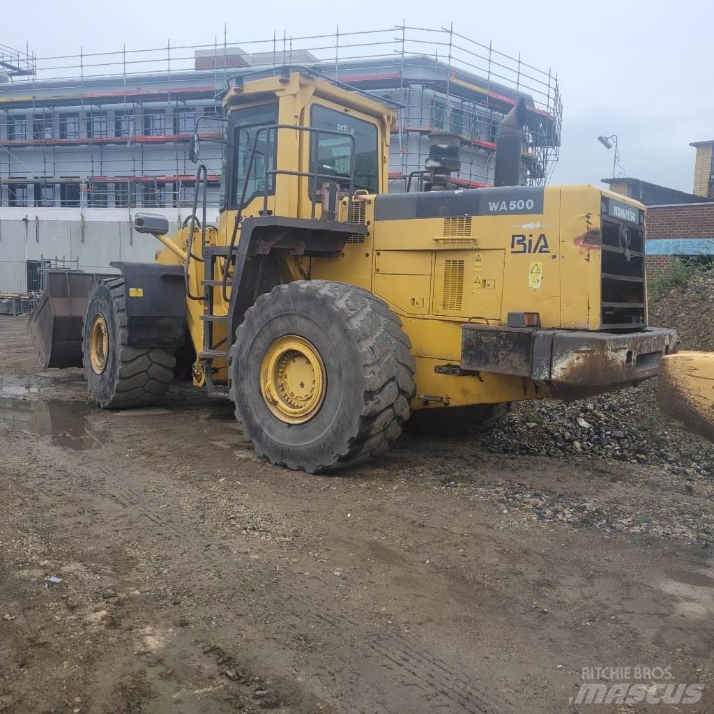Komatsu WA500 轮式装载机