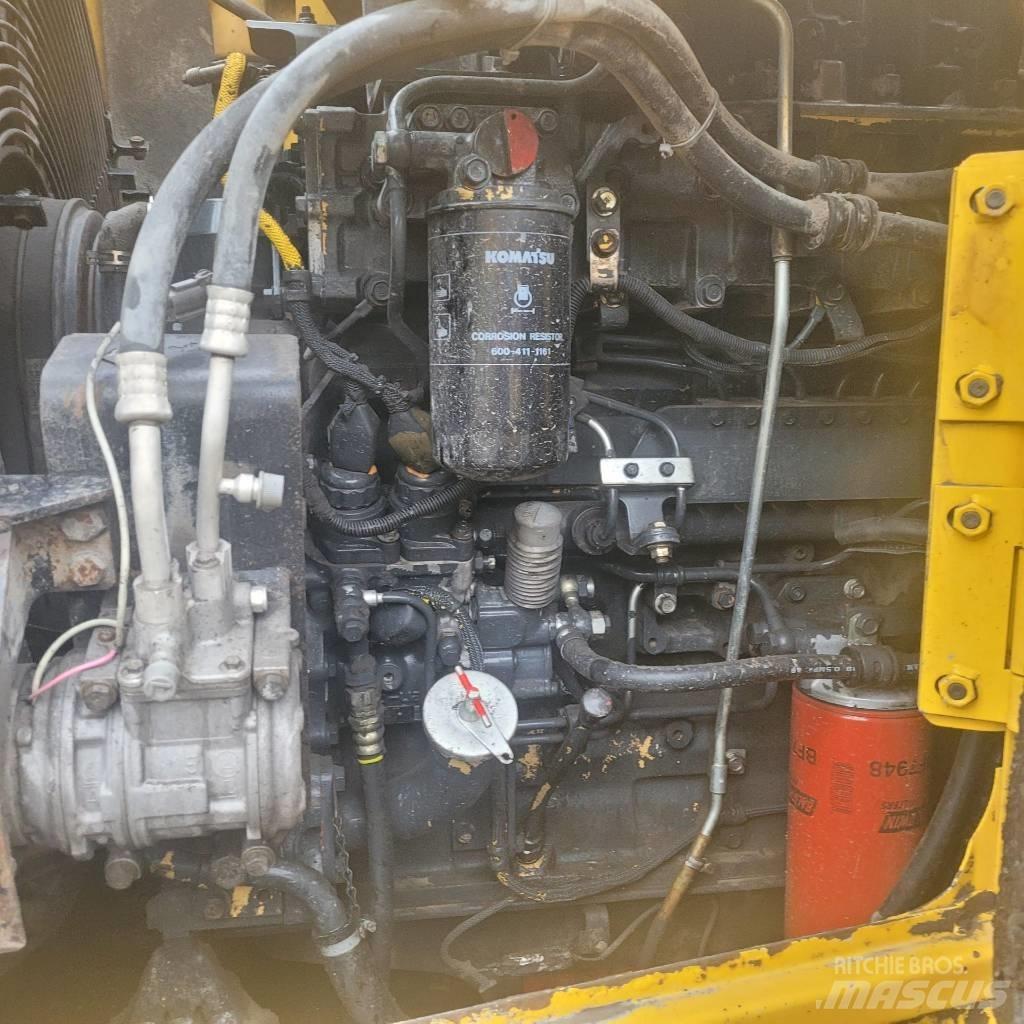 Komatsu WA500 轮式装载机
