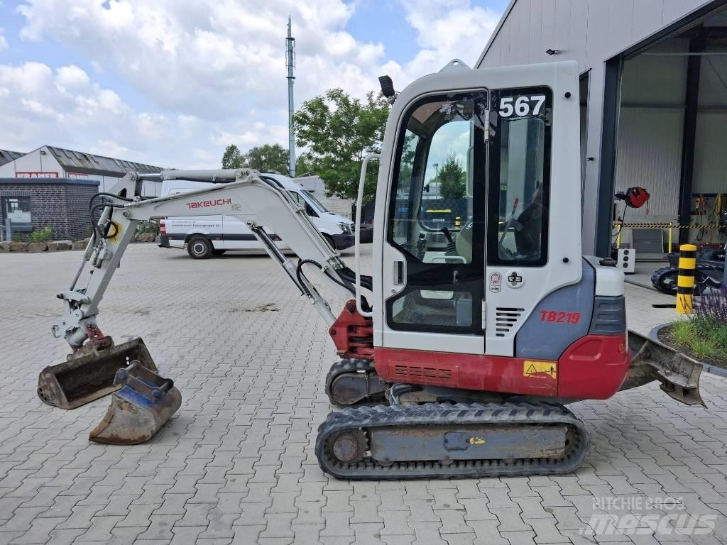 Takeuchi TB 219 小型挖掘机