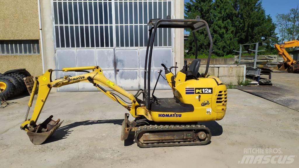 Komatsu PC 12 R-8 小型挖掘机