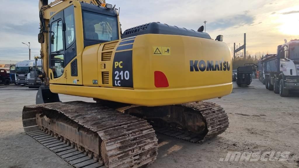 Komatsu PC 210 LC 履带挖掘机