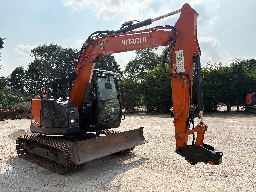 Hitachi ZX 85 US-6 中型挖掘机