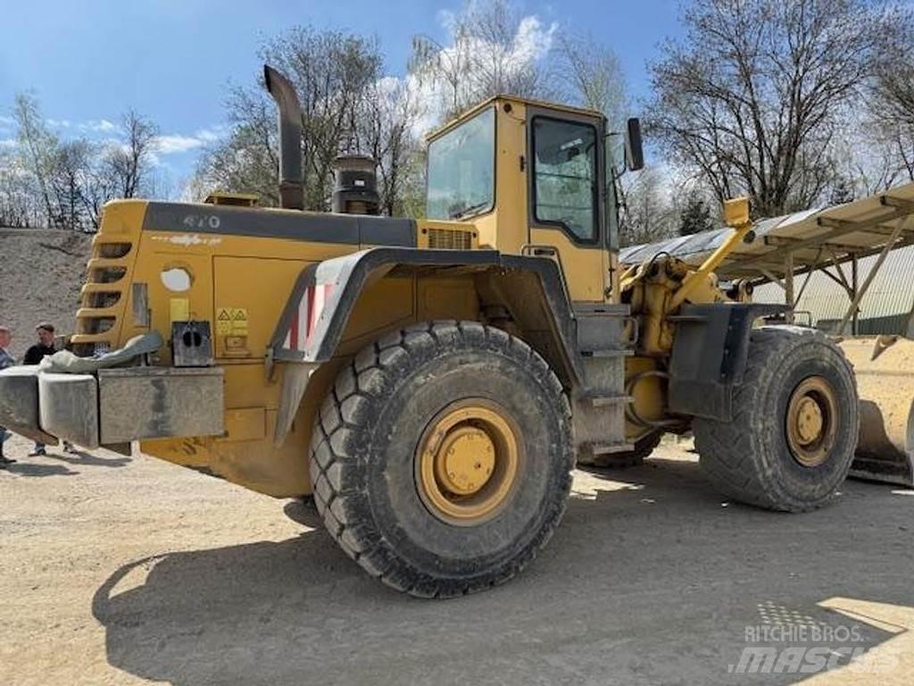 Komatsu WA 470-3H 轮式装载机