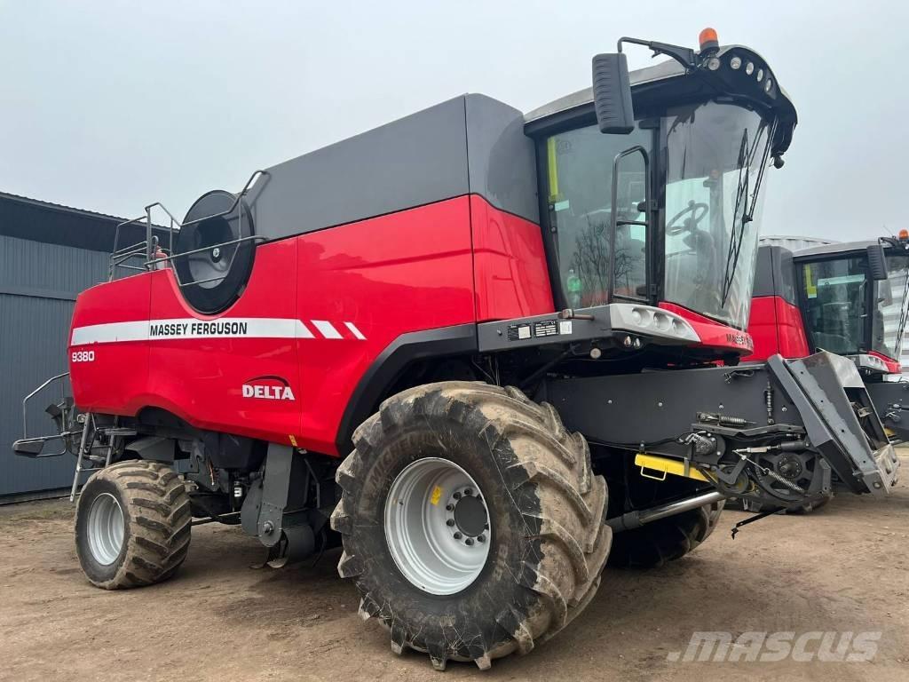 Massey Ferguson 9380 联合收割机