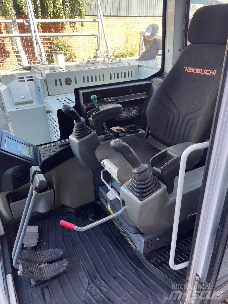 Takeuchi TB2150 履带挖掘机