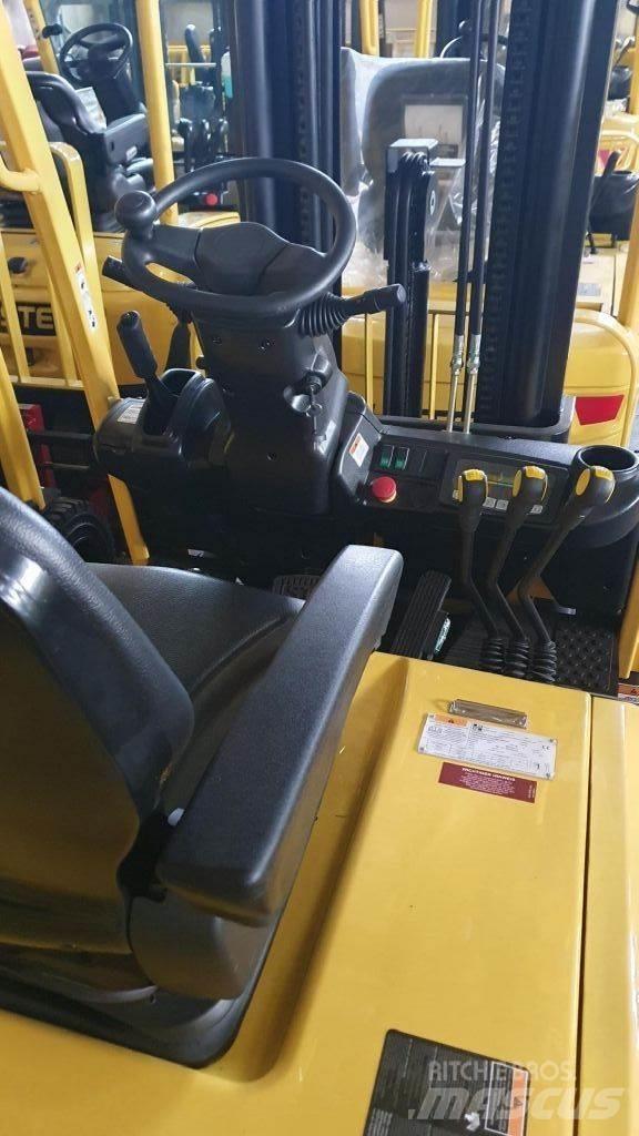 Hyster J2.0UTT 电动叉车