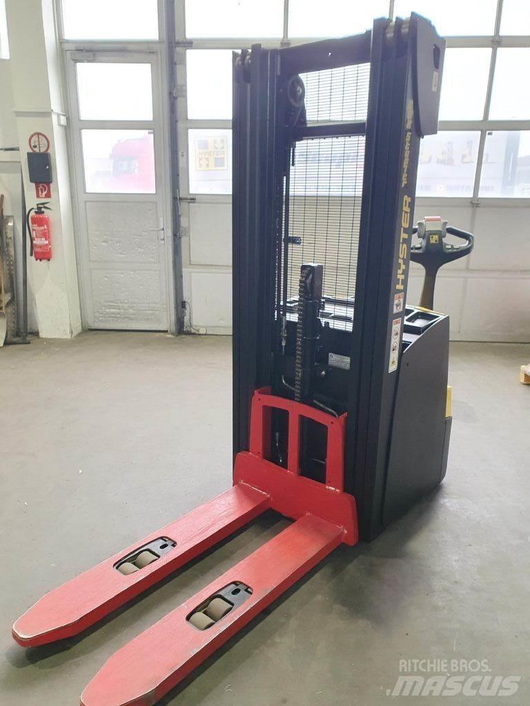 Hyster S 1.4 手推堆垛车