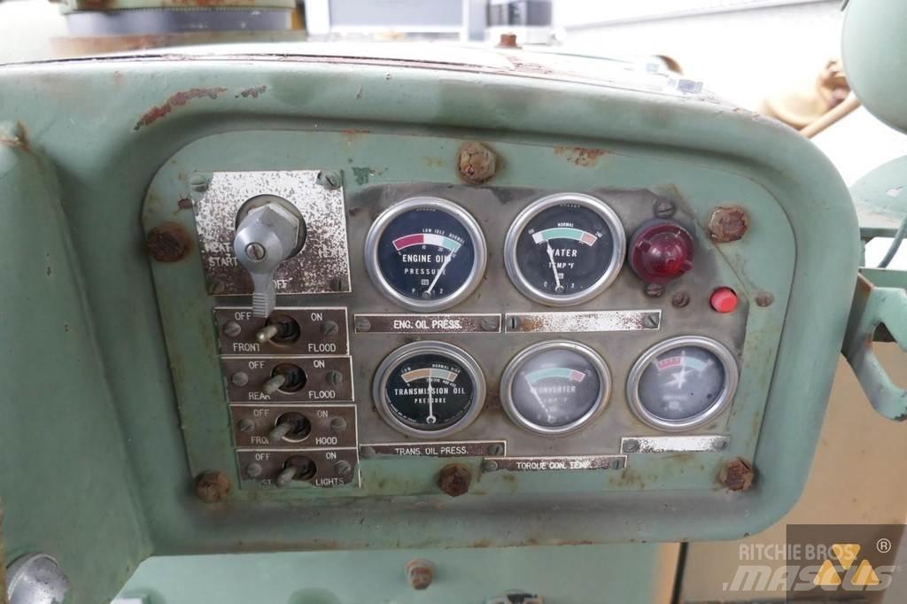 CAT D7F Ex-army 履带式推土机