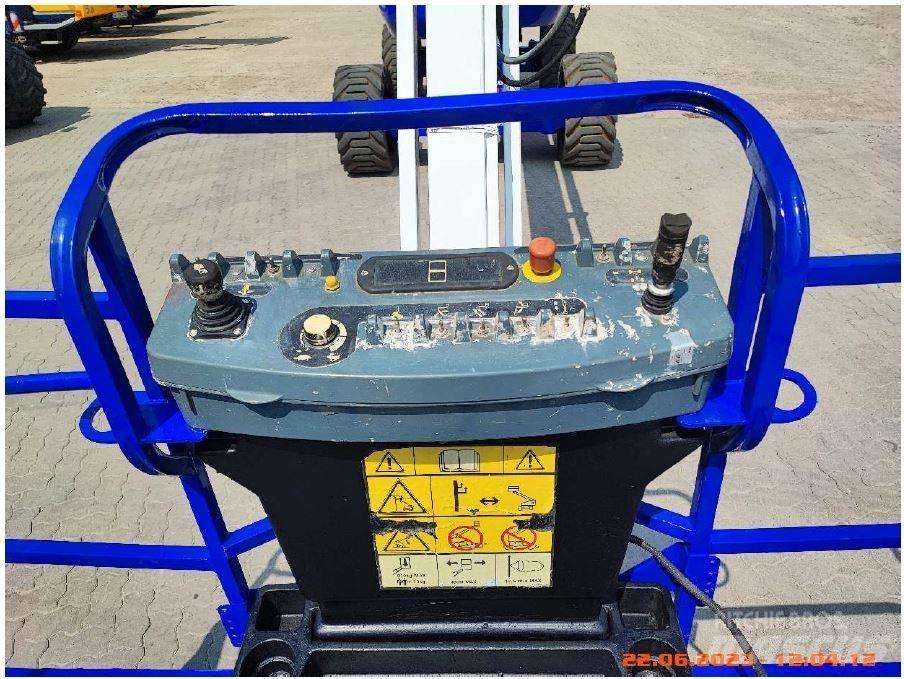 JLG 800 AJ 曲臂高空工作平台