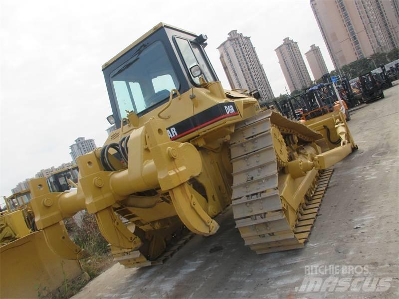 CAT D 6 R 平地机/推土机
