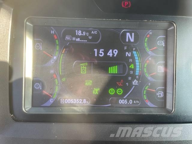 Komatsu WA 380-8 轮式装载机