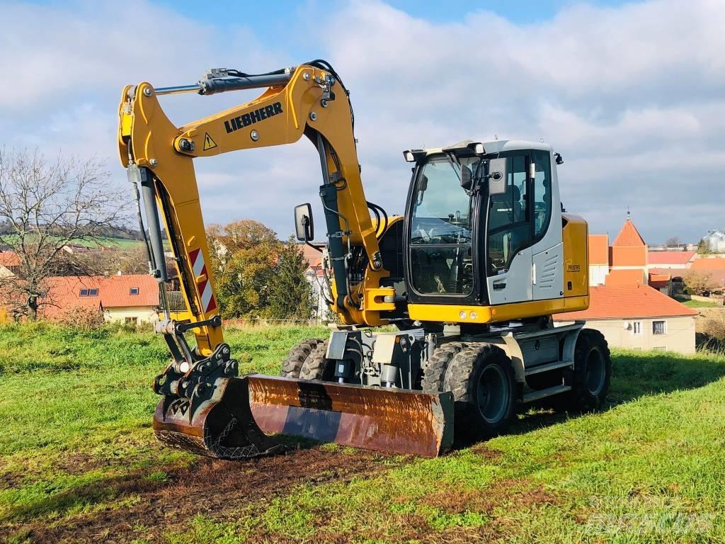 Liebherr A 910 轮式挖掘机