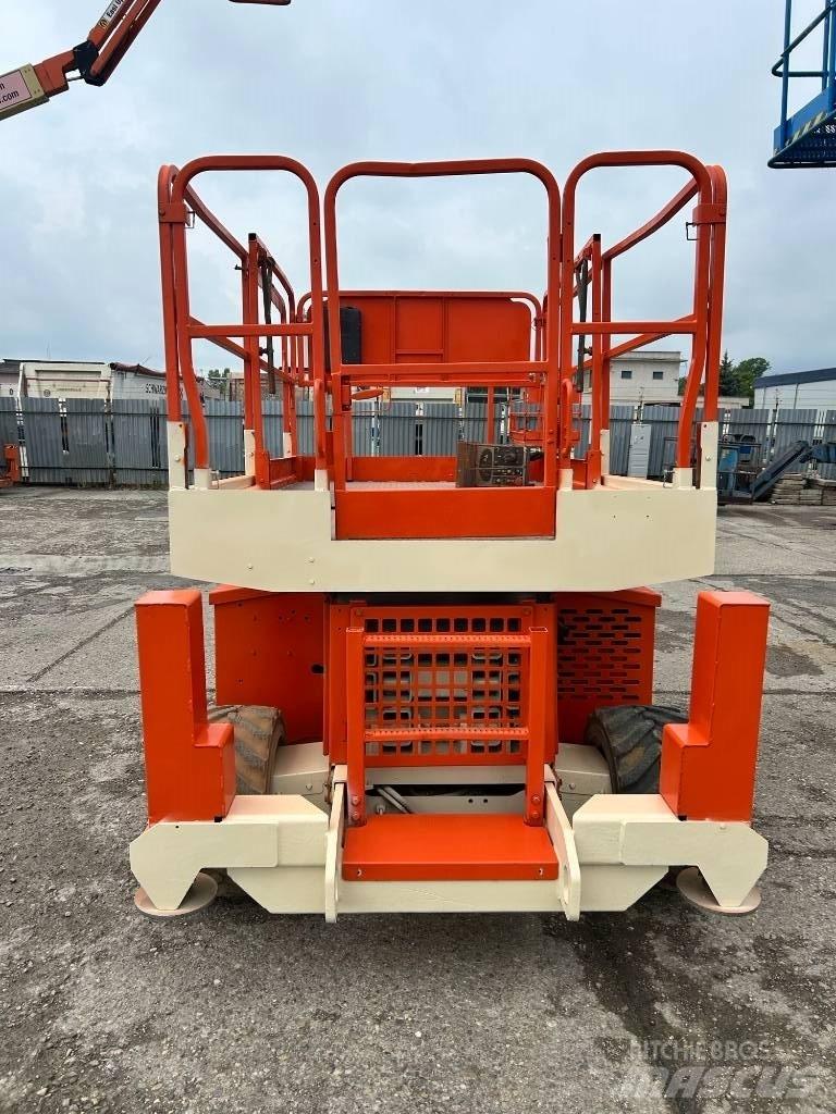 JLG 260 MRT 剪叉式升降机
