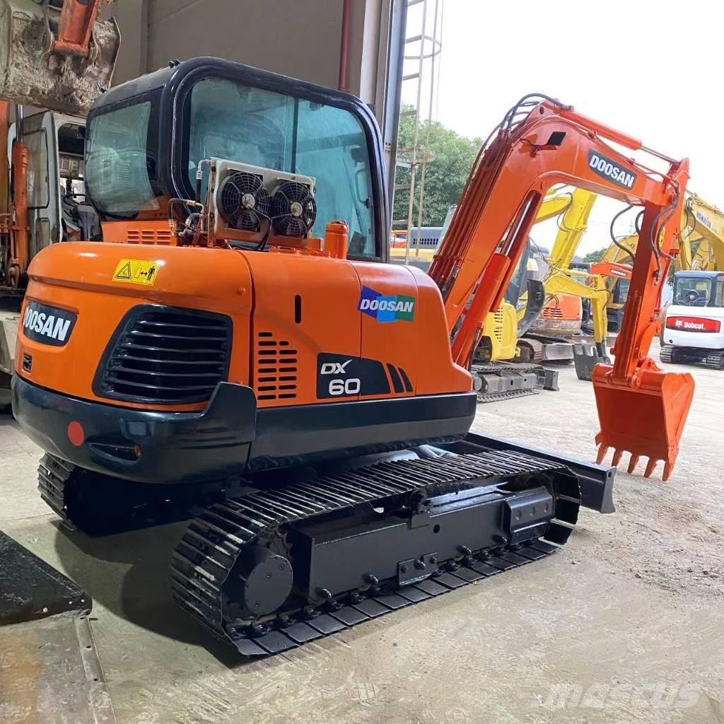 Doosan DX 60-9 C 履带挖掘机