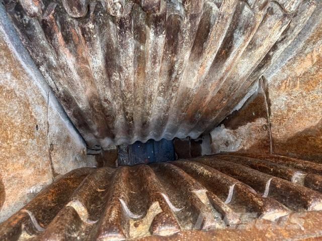 Terex Finlay J960 移动式破碎机