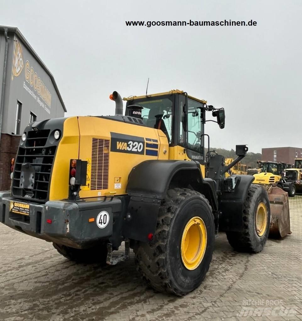 Komatsu WA 320-8 轮式装载机