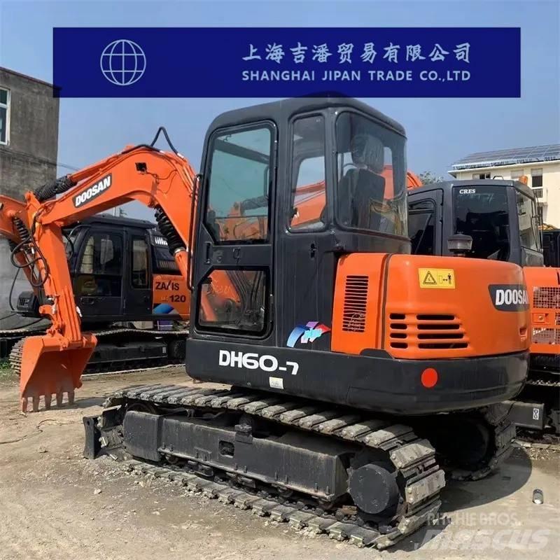 Doosan DH 60-7 小型挖掘机