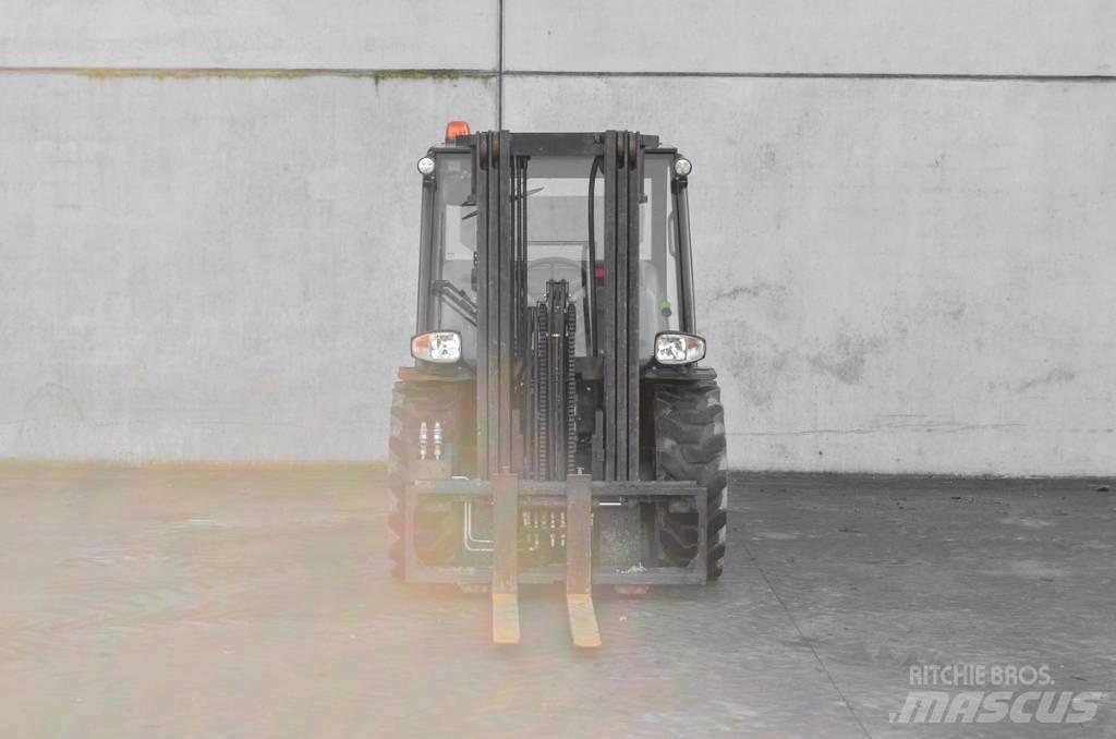 Manitou MC 25-4 柴油叉车