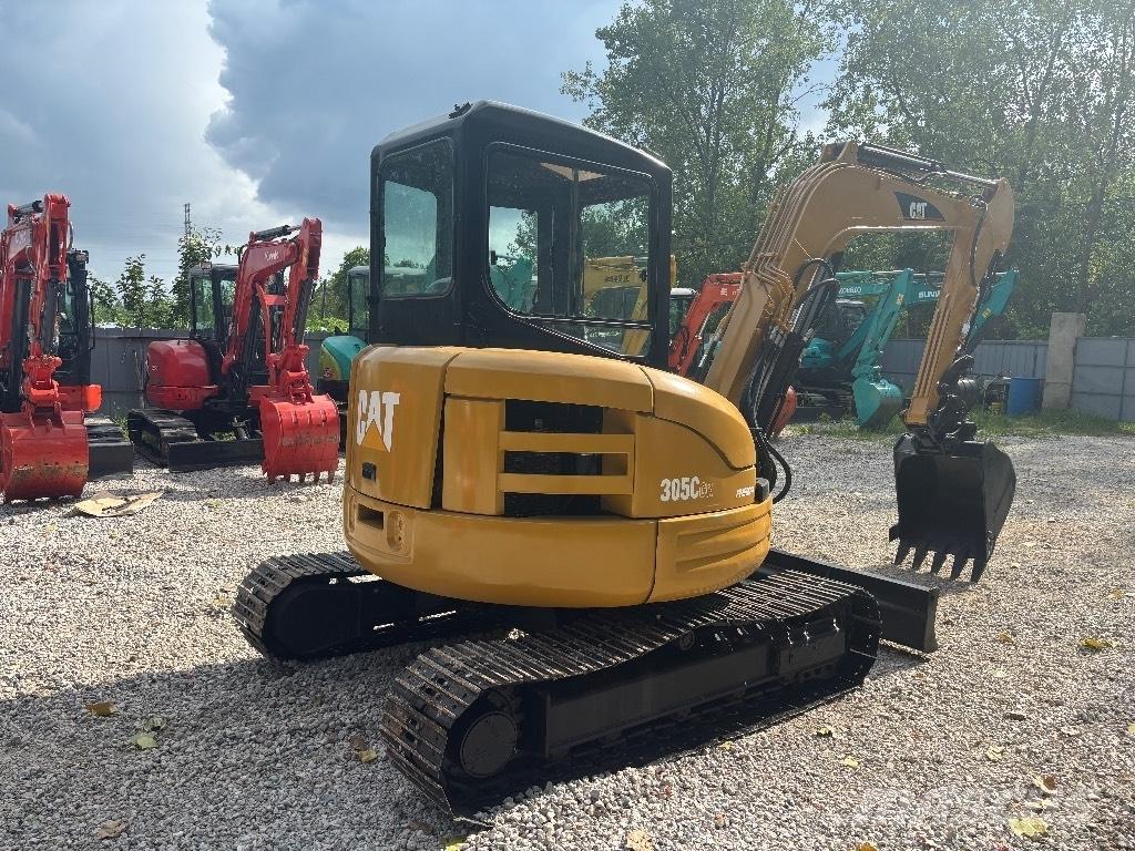 CAT 305 C CR 小型挖掘机
