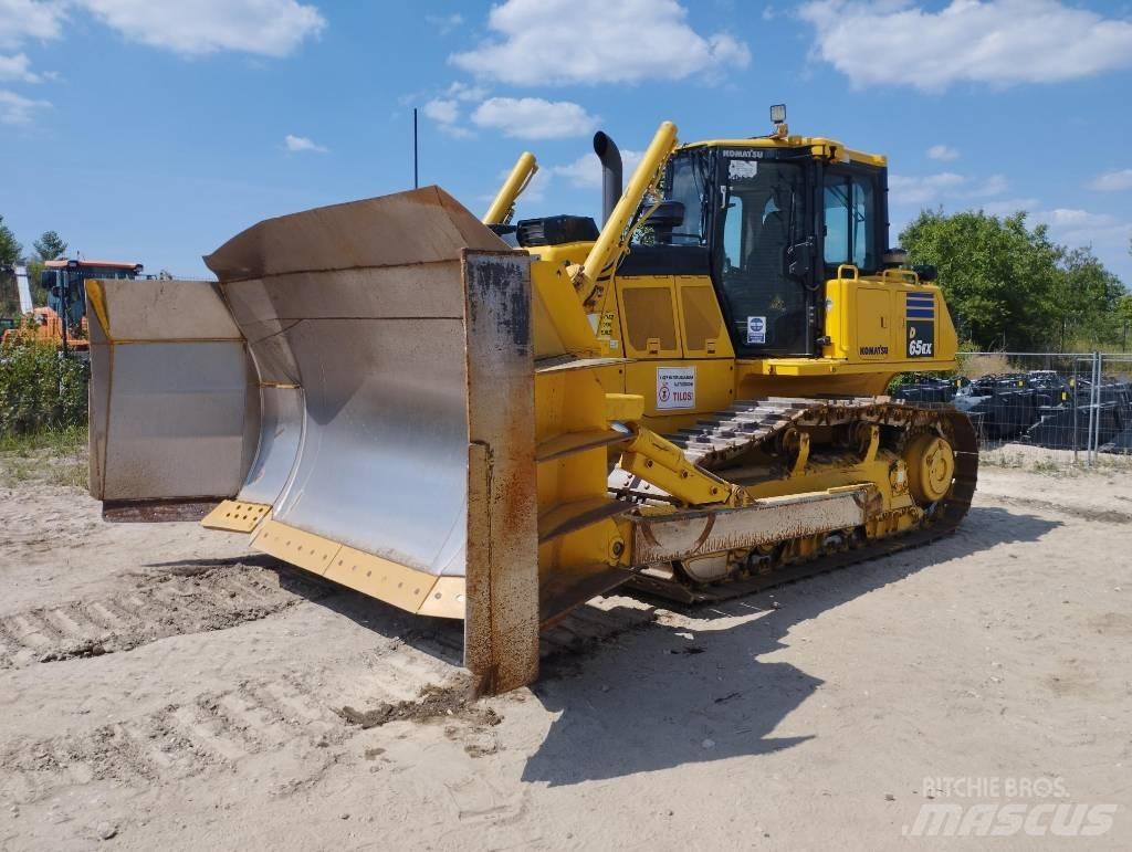 Komatsu D 65 EX-18 履带式推土机