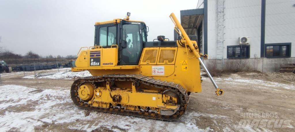 Komatsu D 65 EX-18 履带式推土机