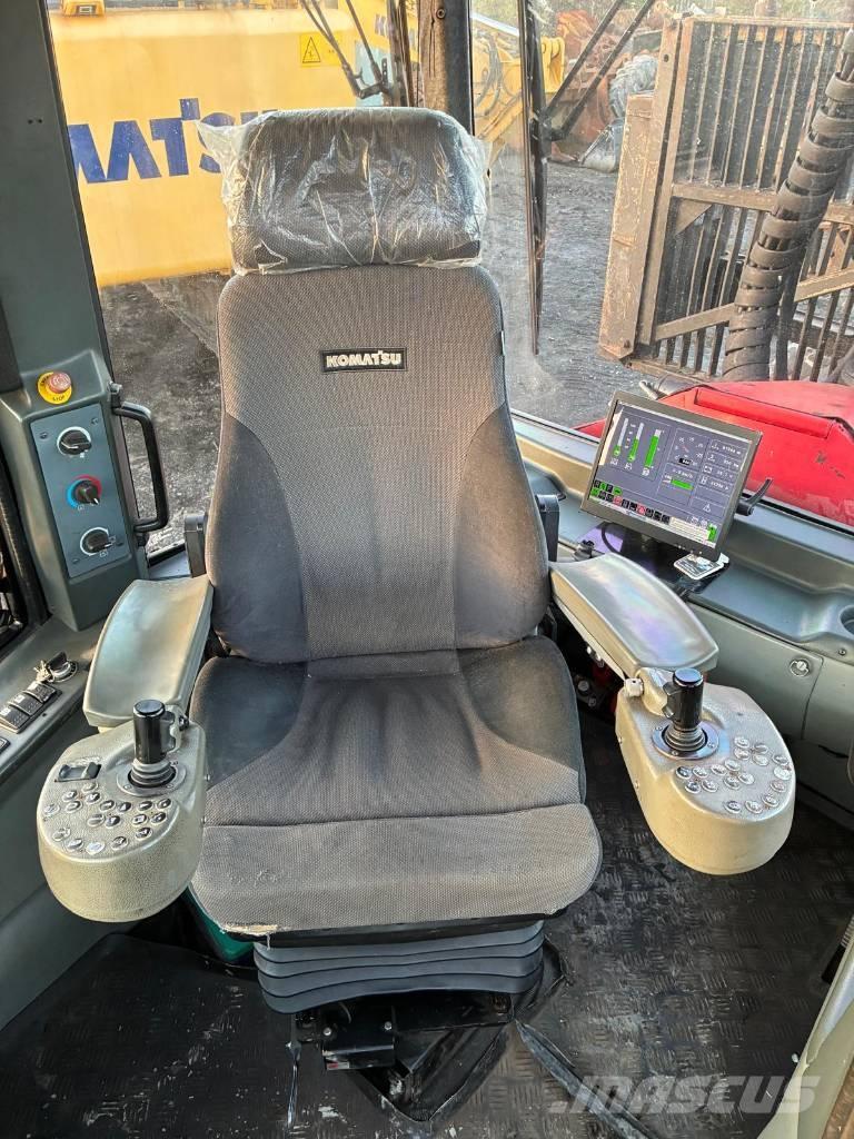 Komatsu 860.4 集运机