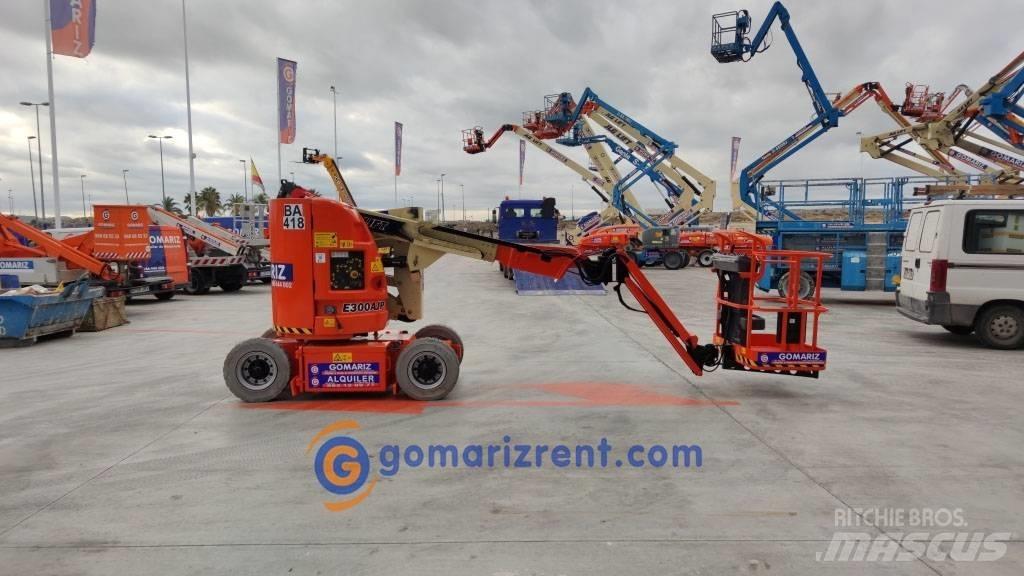 JLG E 300 AJP 曲臂高空工作平台