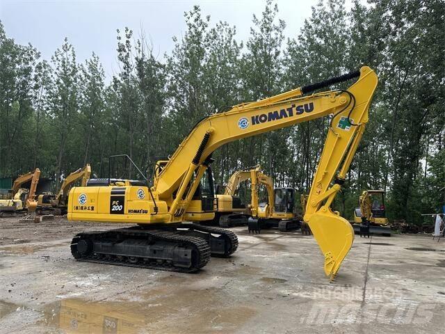 Komatsu pc200-8 履带挖掘机
