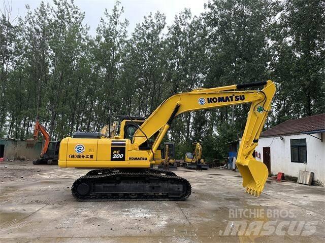 Komatsu pc200-8 履带挖掘机
