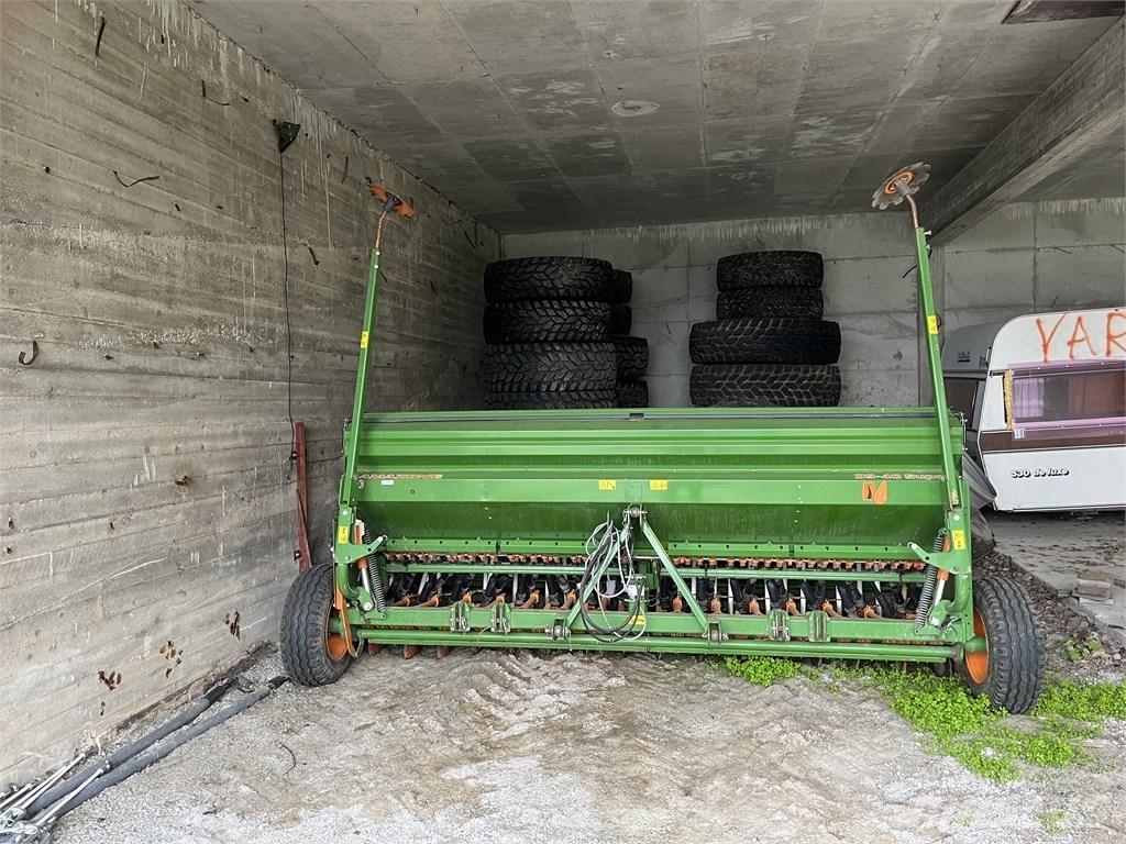 Amazone D9-40 Super 条播机