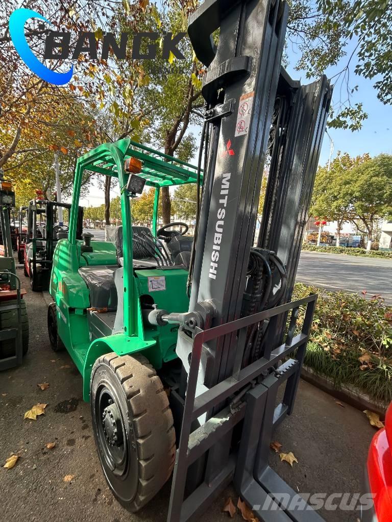 Mitsubishi FD 50 柴油叉车