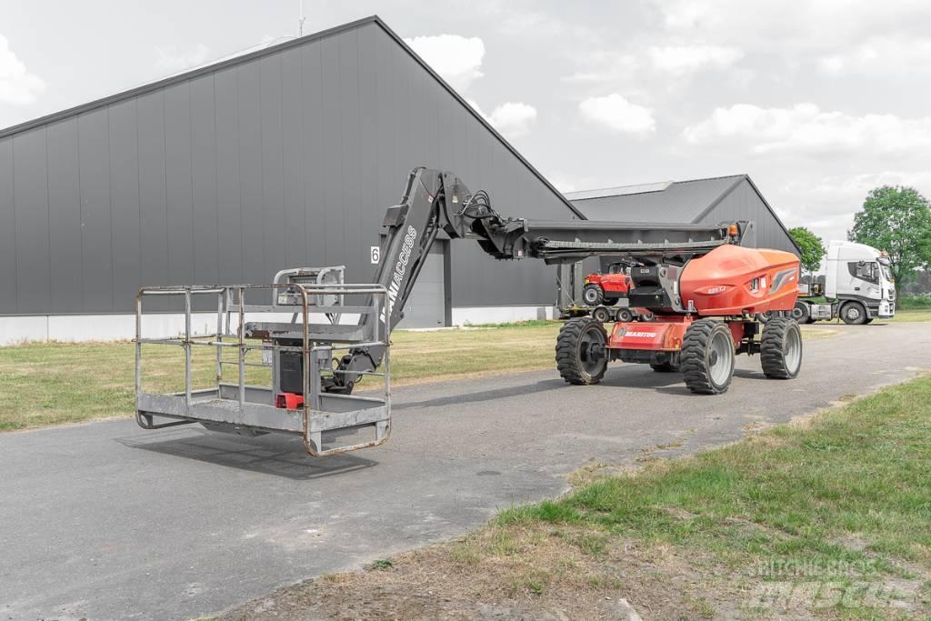 Manitou 280 TJ 曲臂高空工作平台