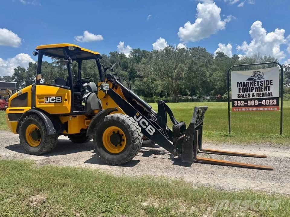JCB 407 轮式装载机