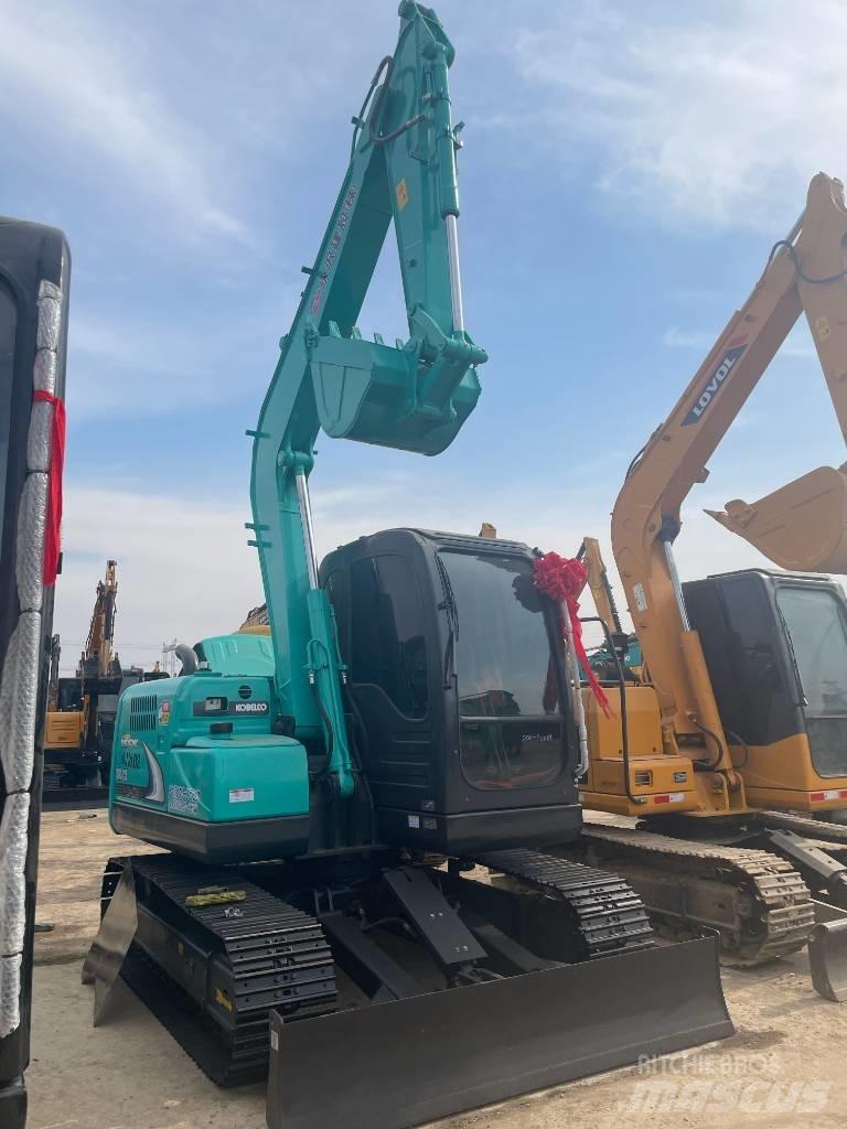 Kobelco SK 75 中型挖掘机