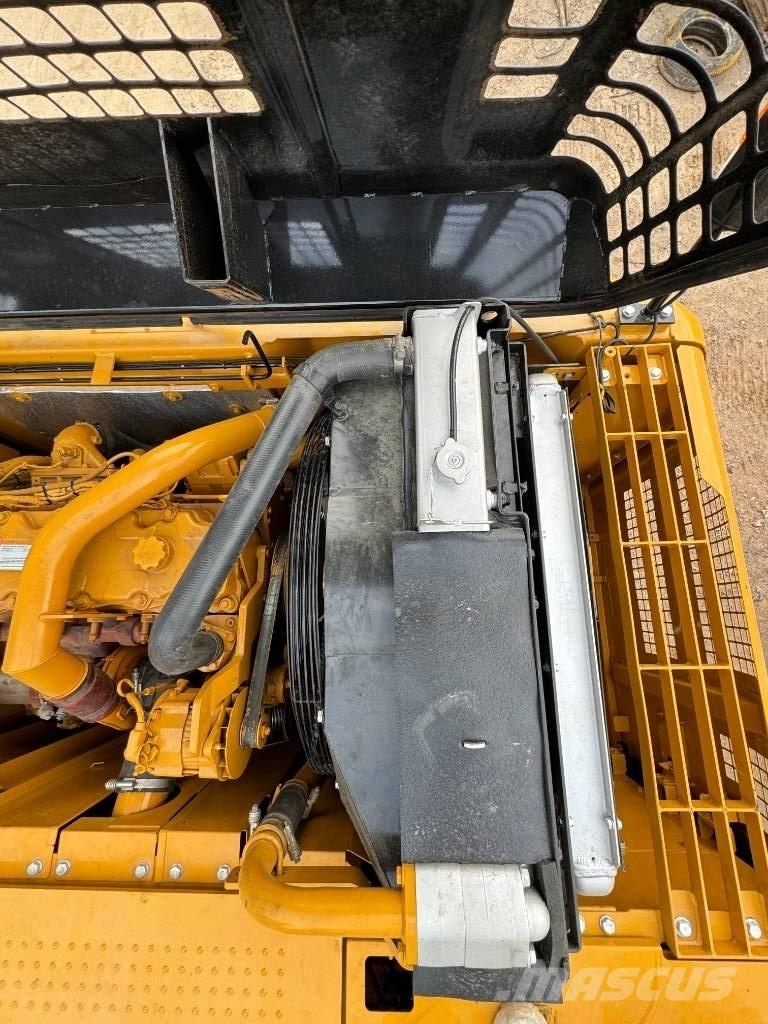 CAT 324 D L 履带挖掘机