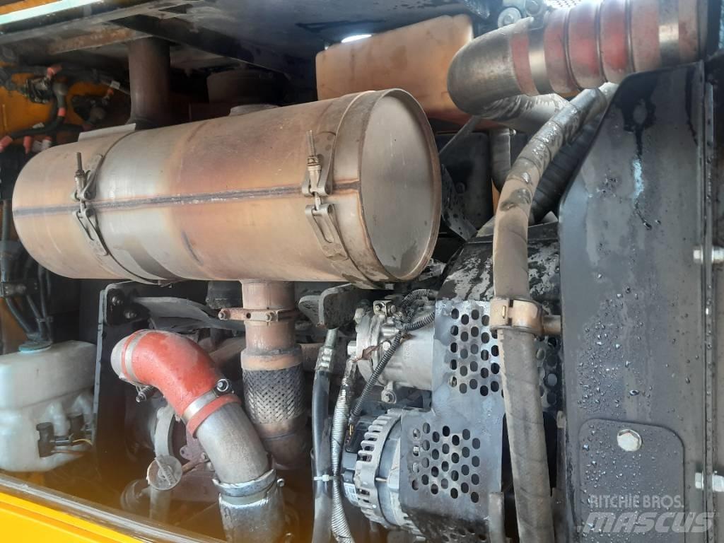 JCB 414 轮式装载机