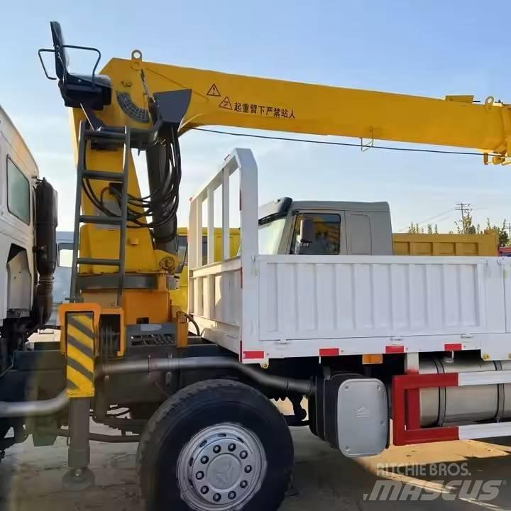Howo 371 工程吊钩车