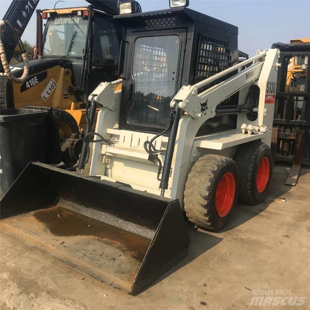 Bobcat S 130 滑移装载机