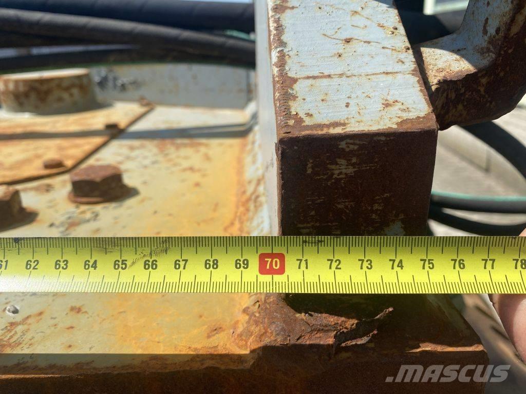 Demarec CW 45 抓斗