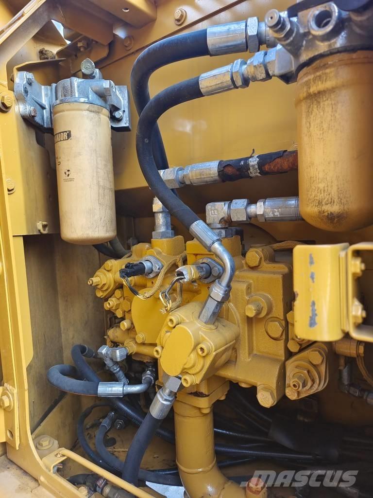 CAT 312 D 履带挖掘机