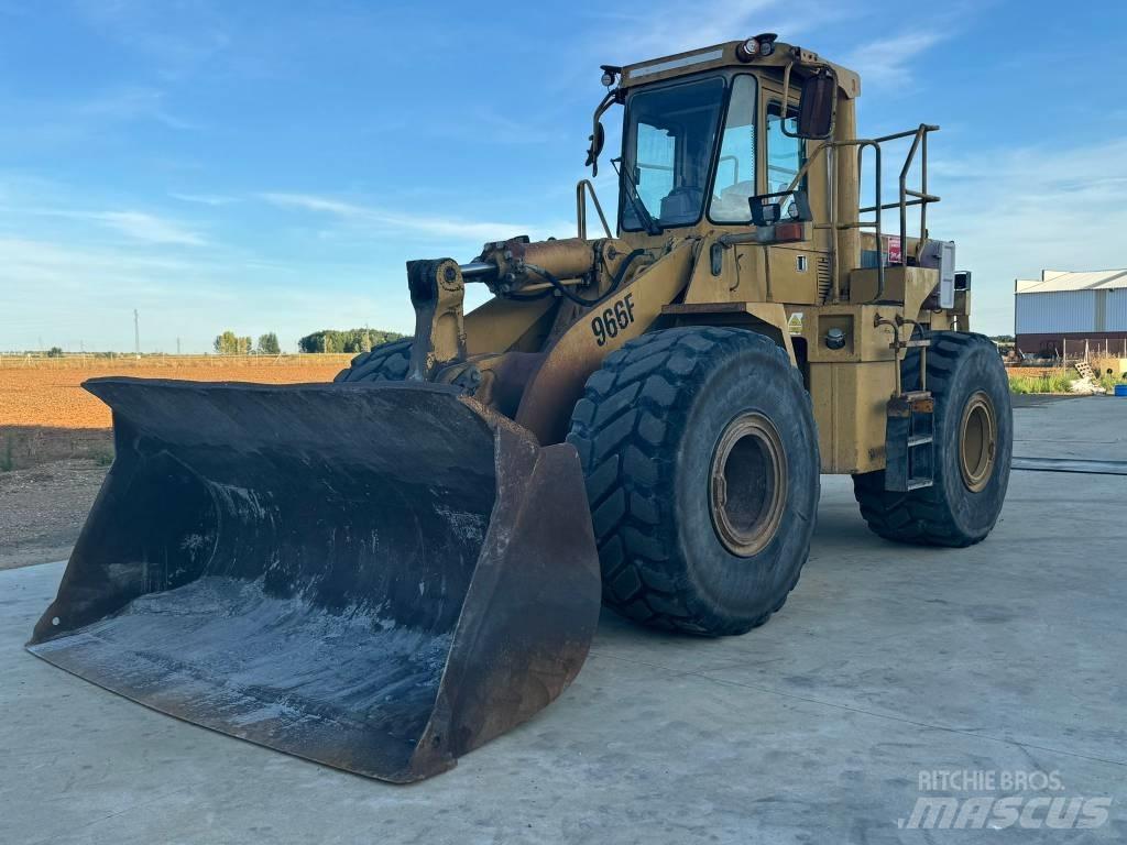CAT 966 F 轮式装载机