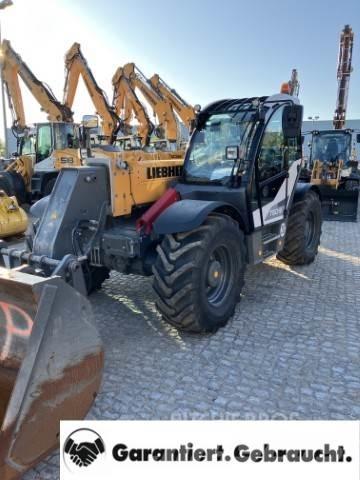 Liebherr T 60-9s 伸缩臂叉装车|叉装车