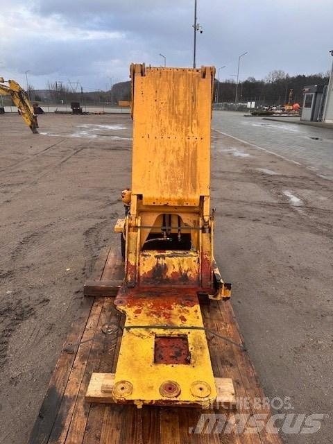 Liebherr LIFT CAB 驾驶室与内部