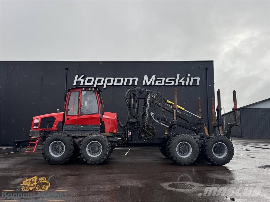 Komatsu 895 集运机
