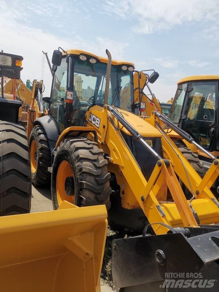 JCB 4 CX 反铲装载机