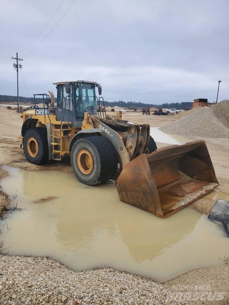 John Deere 844 K 轮式装载机