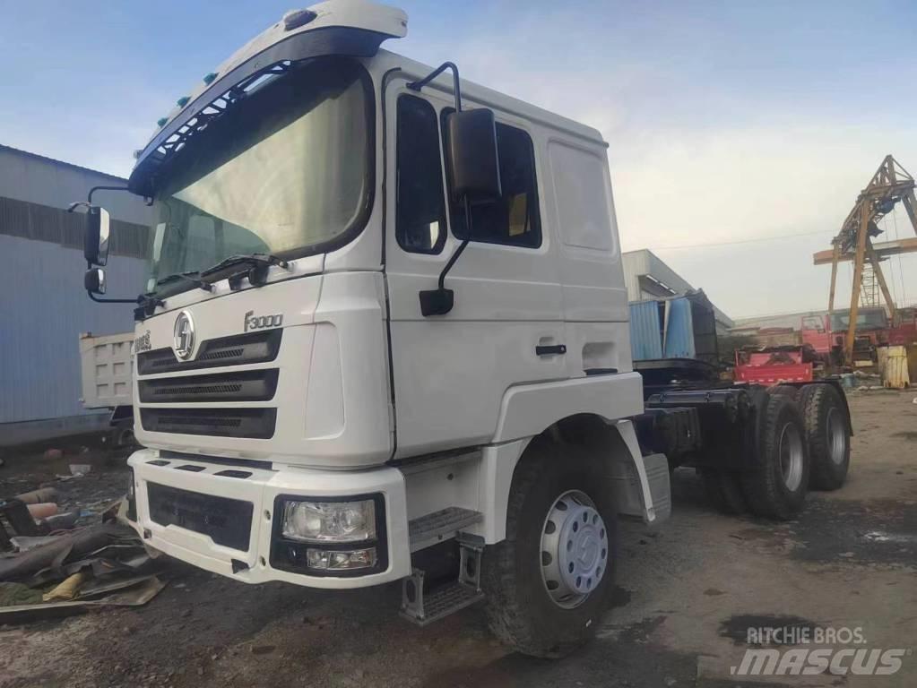 Shacman F3000 6X4 牵引车