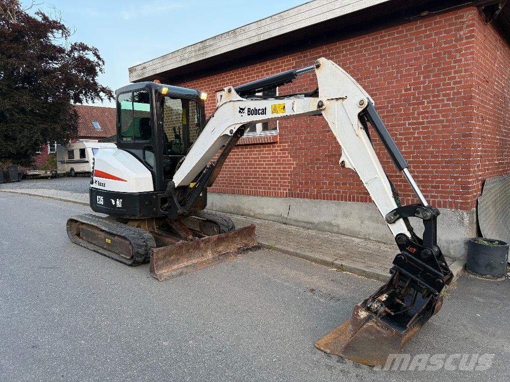 Bobcat E 35 小型挖掘机